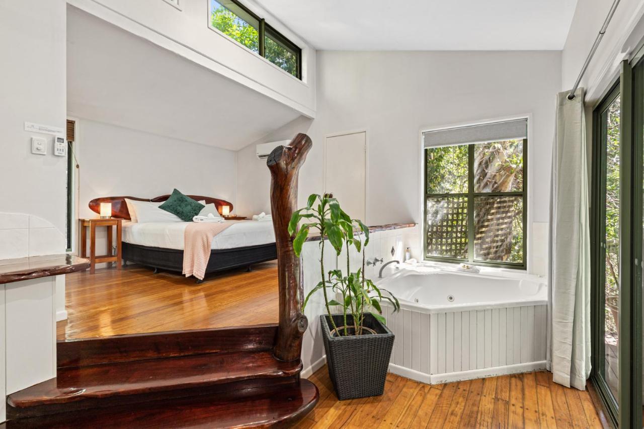 Hunchy Hideaway Aparthotel Монтвил Екстериор снимка
